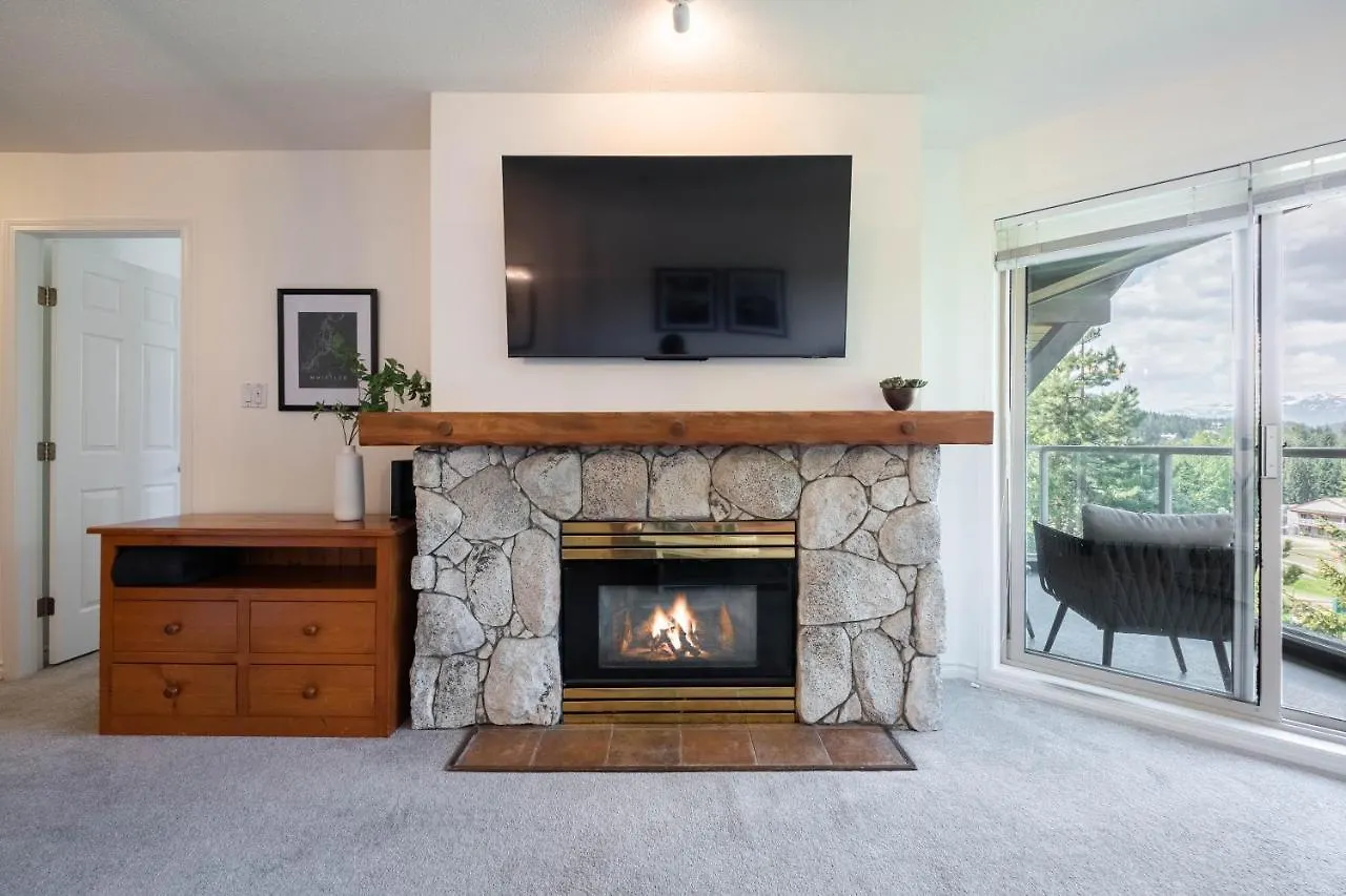 The Aspens By Outpost Whistler Villa 0*,  Canada