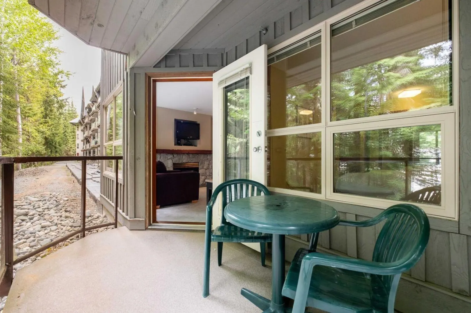 The Aspens By Outpost Whistler Villa Holiday home